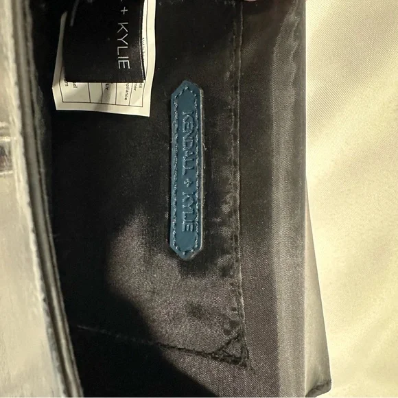 Kendall & Kylie Shiny Dark Blue Crossbody Bag - Picture 5 of 7